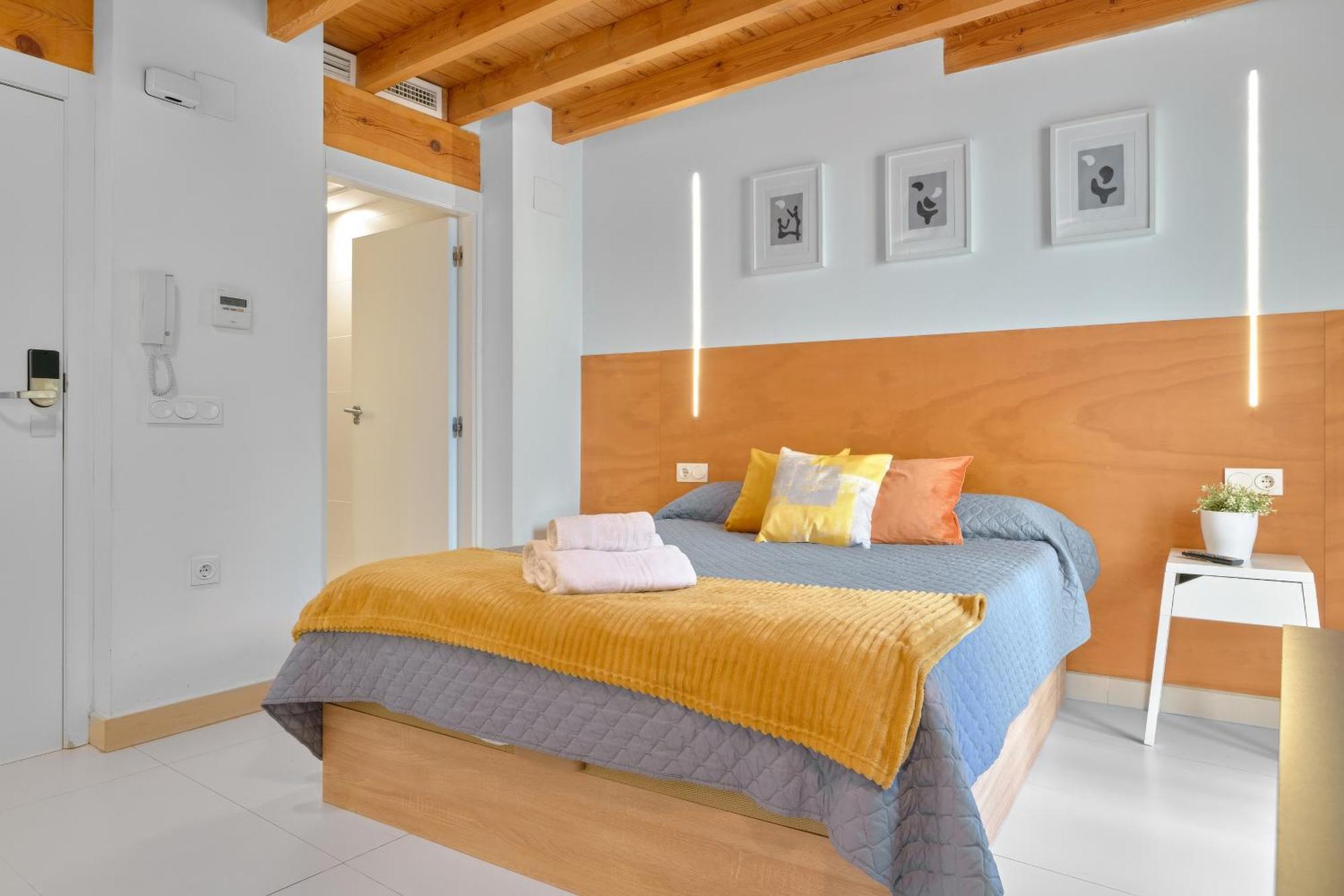 Apartamento De Diseno En La Plaza Del Carmen F1 Valencia Buitenkant foto