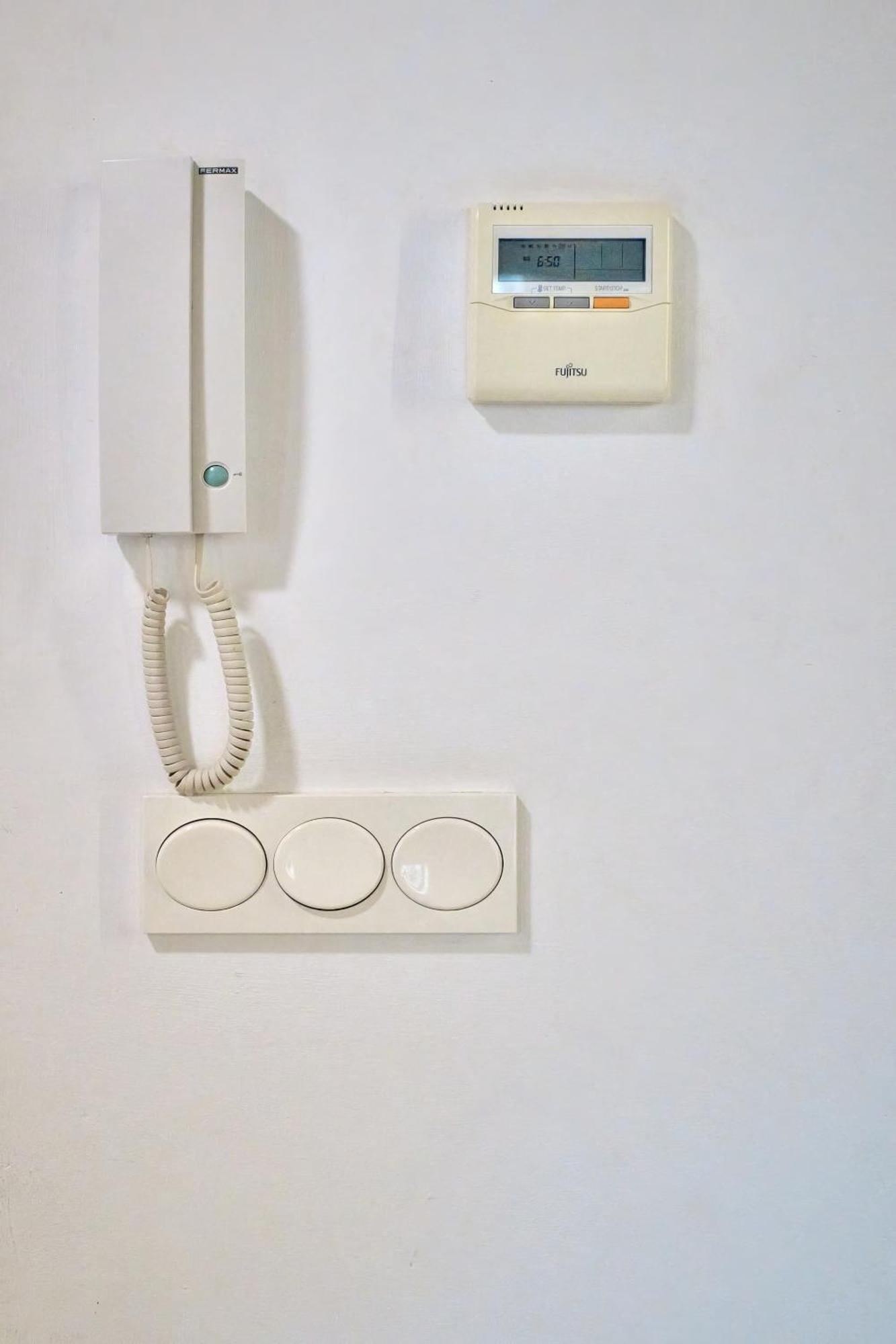 Apartamento De Diseno En La Plaza Del Carmen F1 Valencia Buitenkant foto